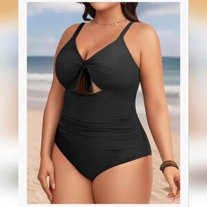Aqua Eve Plus Size Black Women's Swimsuit One-piece Cut-out Ruched  NWT 22W